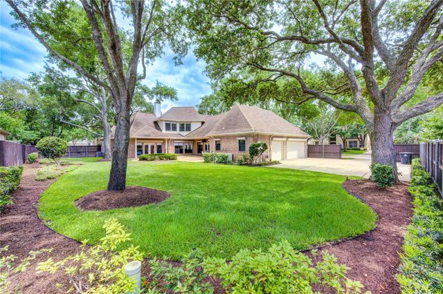 13303 Brandywyne Court, Houston, TX 77077