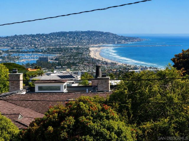 1616 Clemson Circle, La Jolla, CA 92037