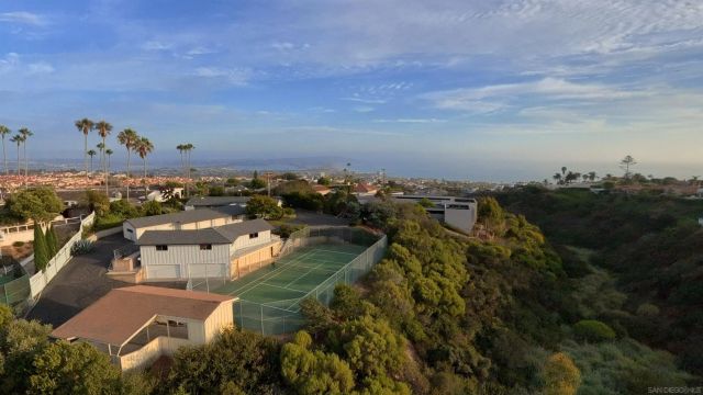 1616 Clemson Circle, La Jolla, CA 92037