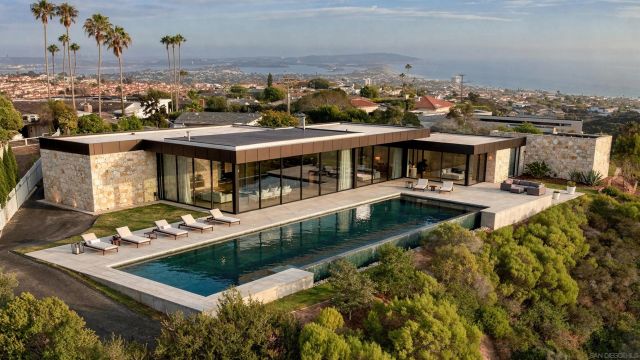 1616 Clemson Circle, La Jolla, CA 92037