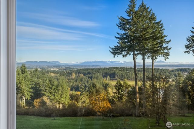 514 Wayne's Ridge Circle, Camano Island, WA 98282