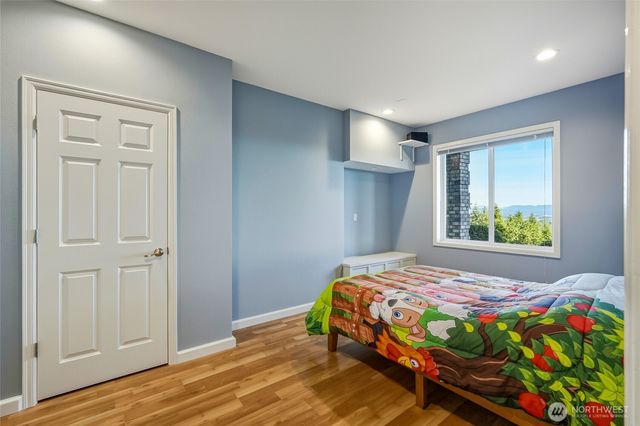 514 Wayne's Ridge Circle, Camano Island, WA 98282