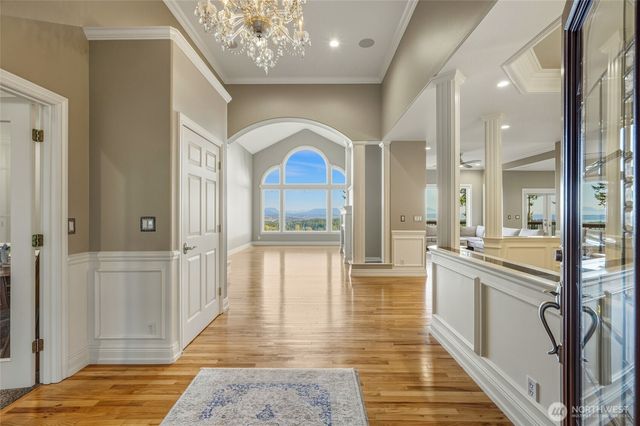 514 Wayne's Ridge Circle, Camano Island, WA 98282