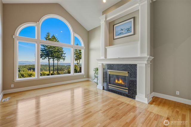 514 Wayne's Ridge Circle, Camano Island, WA 98282