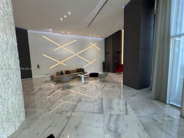 3300 NE 192nd St PH01, Aventura, FL 33180