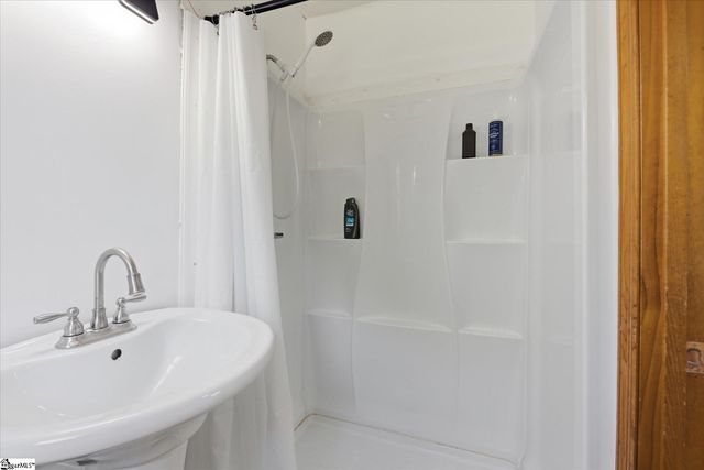 205 Dietz Drive, Spartanburg, SC 29307