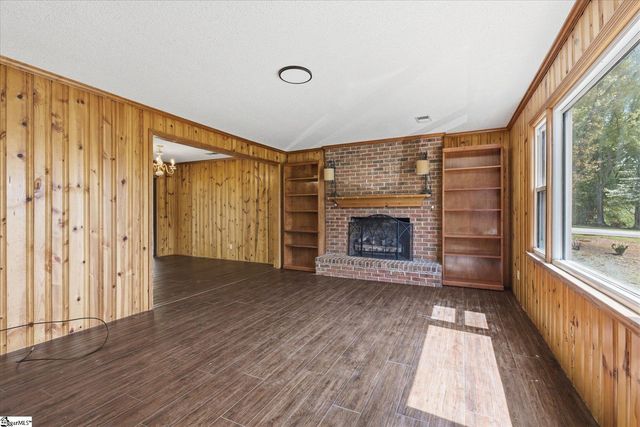 205 Dietz Drive, Spartanburg, SC 29307