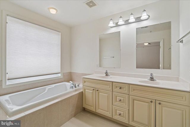 11516 CLAIRMONT VIEW TER, Silver Spring, MD 20902