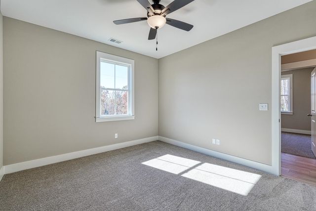 25 Greenbriar Lane, Woodruff, SC 29388