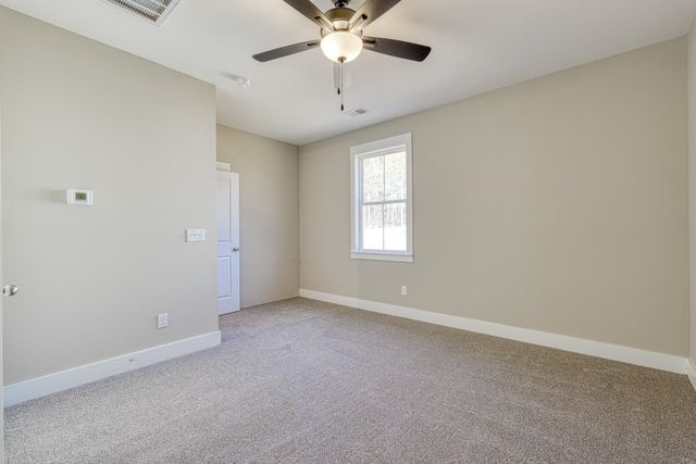 25 Greenbriar Lane, Woodruff, SC 29388