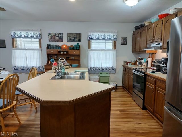 4314 Sherrod Valley Drive SW, Sherrodsville, OH 44675