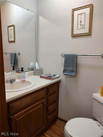 4314 Sherrod Valley Drive SW, Sherrodsville, OH 44675