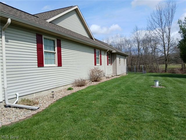 4314 Sherrod Valley Drive SW, Sherrodsville, OH 44675