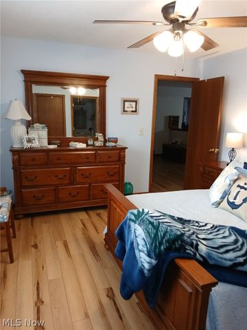 4314 Sherrod Valley Drive SW, Sherrodsville, OH 44675