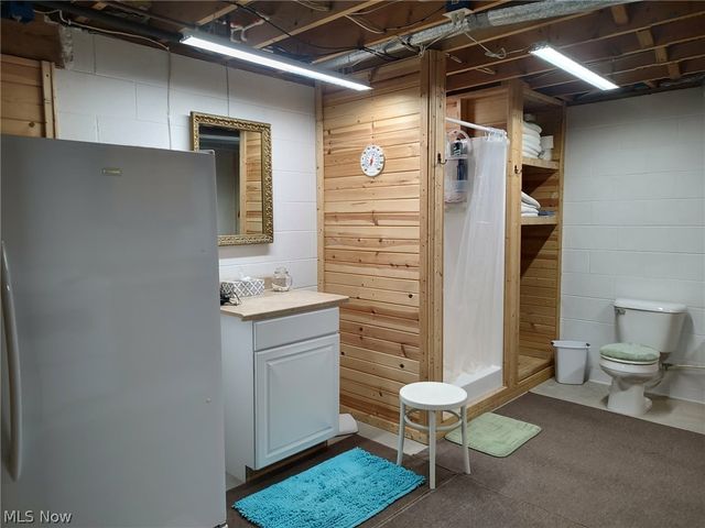 4314 Sherrod Valley Drive SW, Sherrodsville, OH 44675