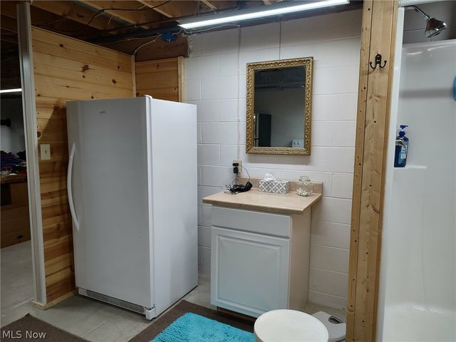 4314 Sherrod Valley Drive SW, Sherrodsville, OH 44675