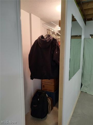 4314 Sherrod Valley Drive SW, Sherrodsville, OH 44675