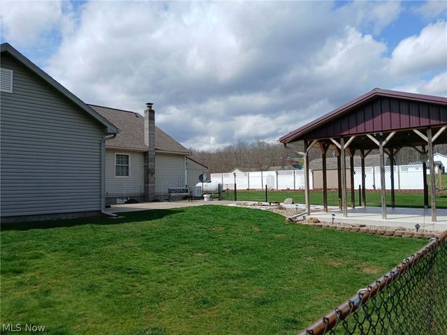 4314 Sherrod Valley Drive SW, Sherrodsville, OH 44675