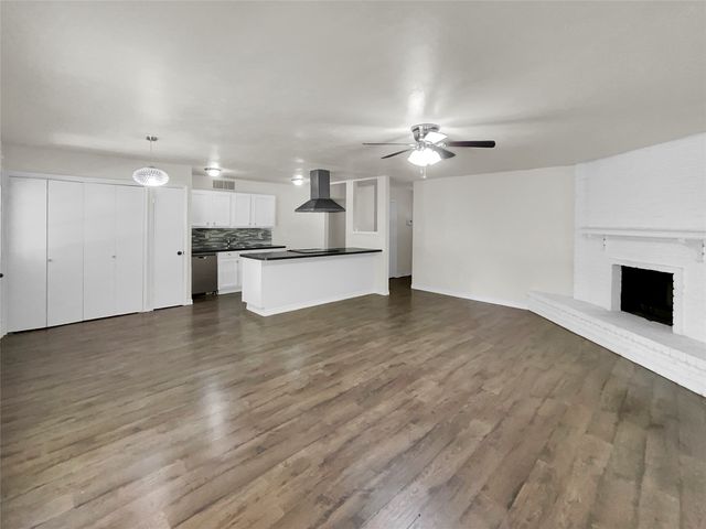 6102 Lakecrest Drive, Garland, TX 75043