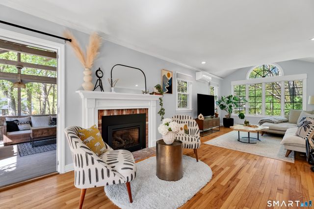 7 Winchester Road, East Lyme, CT 06333