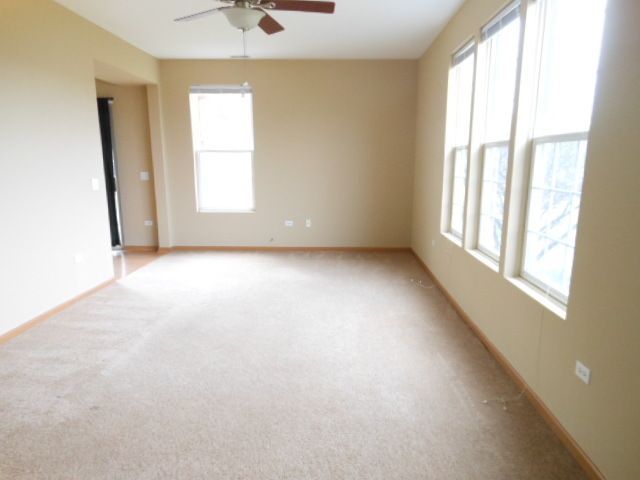 3289 Cremin Lane, Aurora, IL 60502