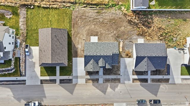 697 W 20 N, Hyrum, UT 84319