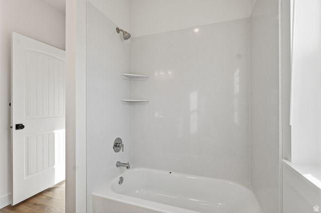 697 W 20 N, Hyrum, UT 84319