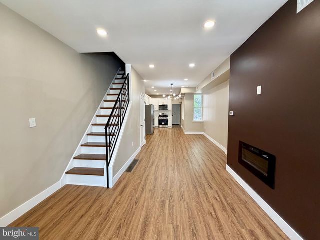 5116 HAWTHORNE ST, Philadelphia, PA 19124
