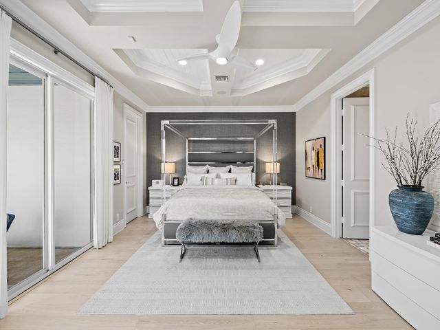 1025 Vista Del Mar Drive N, Delray Beach, FL 33483