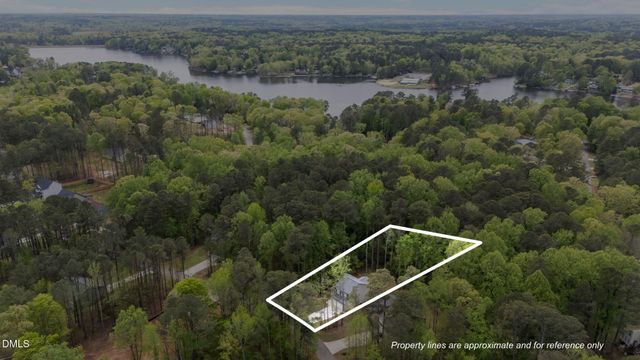 127 Mohawk Drive, Louisburg, NC 27549