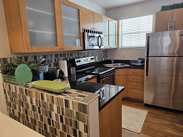 751 Collins Ave 3, Miami Beach, FL 33139