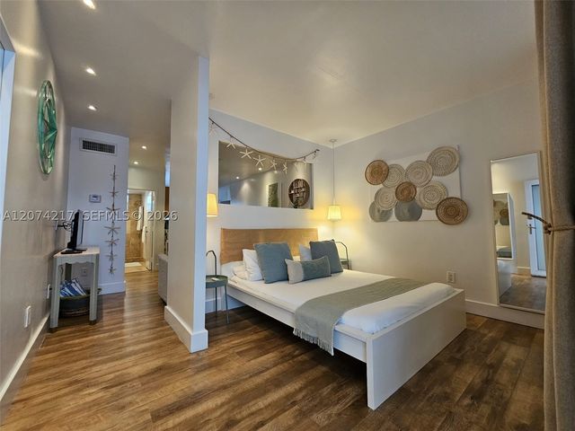 751 Collins Ave 3, Miami Beach, FL 33139
