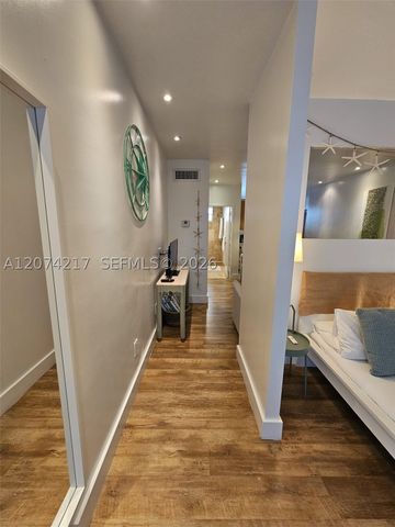 751 Collins Ave 3, Miami Beach, FL 33139