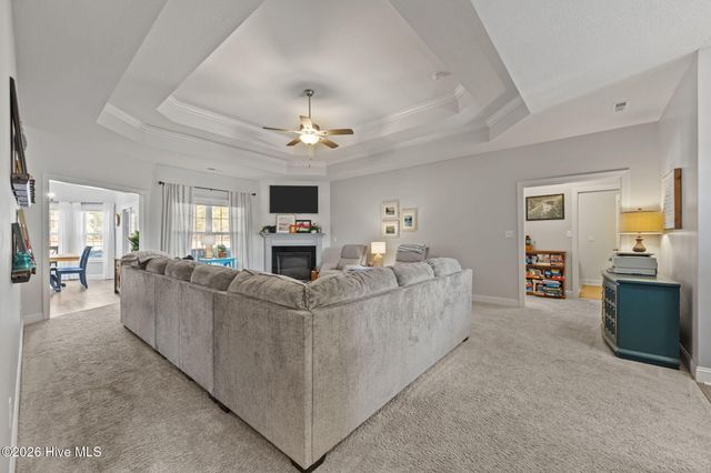 587 Appalachian Trail S, Jacksonville, NC 28546