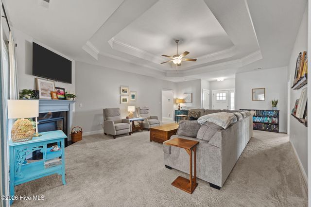 587 Appalachian Trail S, Jacksonville, NC 28546