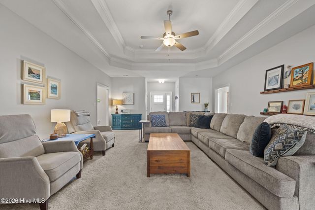 587 Appalachian Trail S, Jacksonville, NC 28546