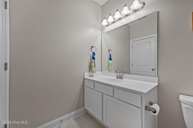 587 Appalachian Trail S, Jacksonville, NC 28546