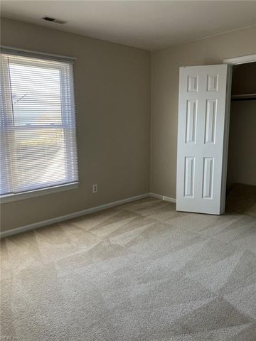 4697 Crossborough RD, Virginia Beach, VA 23455