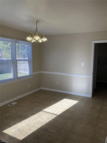 4697 Crossborough RD, Virginia Beach, VA 23455