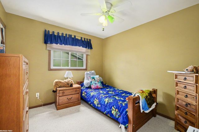 38258 Luxbury Court, Sterling Heights, MI 48312