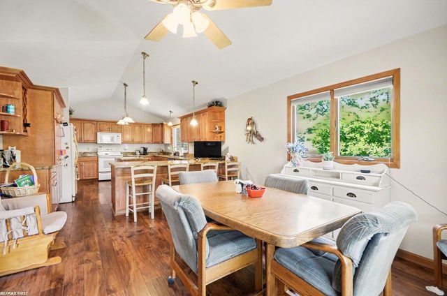 38258 Luxbury Court, Sterling Heights, MI 48312