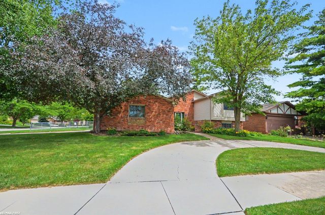 38258 Luxbury Court, Sterling Heights, MI 48312