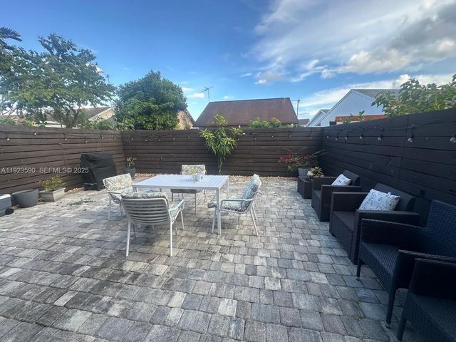 7119 SW 105th Ct, Miami, FL 33173