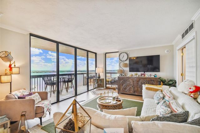 2413 BAYSHORE BOULEVARD 2001, Tampa, FL 33629