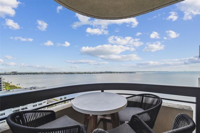 2413 BAYSHORE BOULEVARD 2001, Tampa, FL 33629