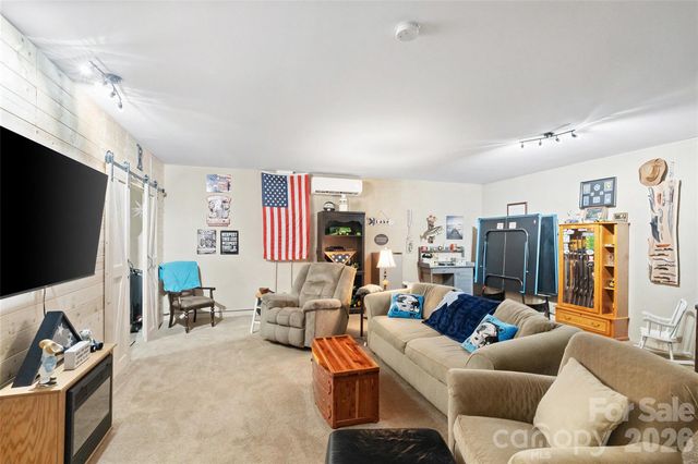 290 Skyland Drive, Troy, NC 27371