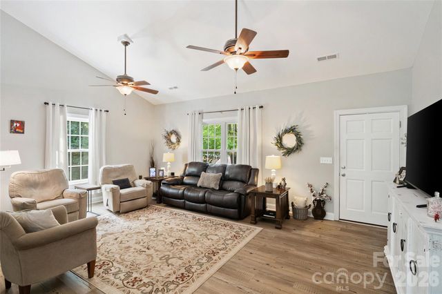 290 Skyland Drive, Troy, NC 27371
