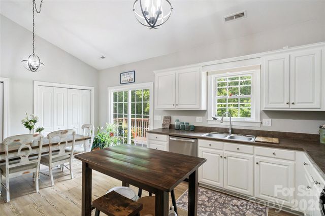 290 Skyland Drive, Troy, NC 27371