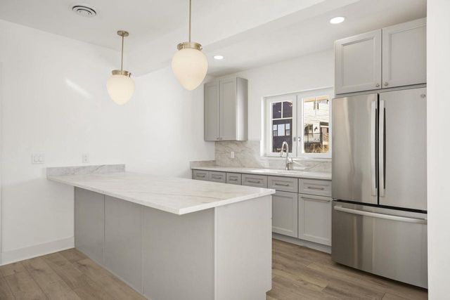 1102 Winn Drive, Waunakee, WI 53597