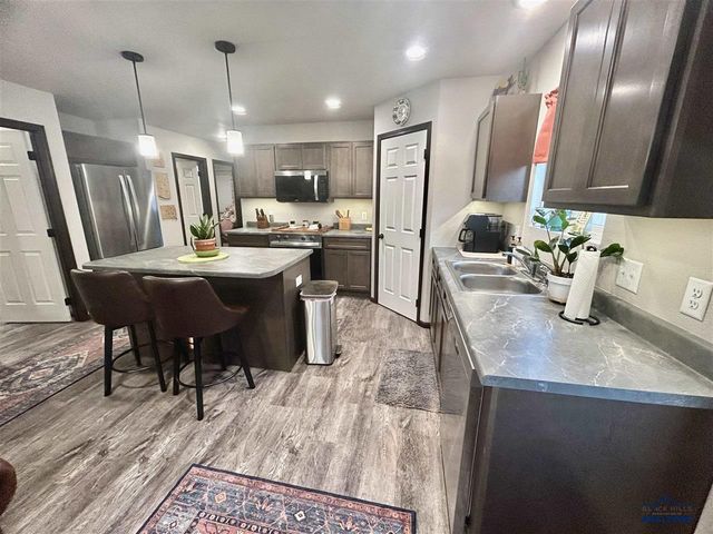 4114 Haralson Ln, Rapid City, SD 57703